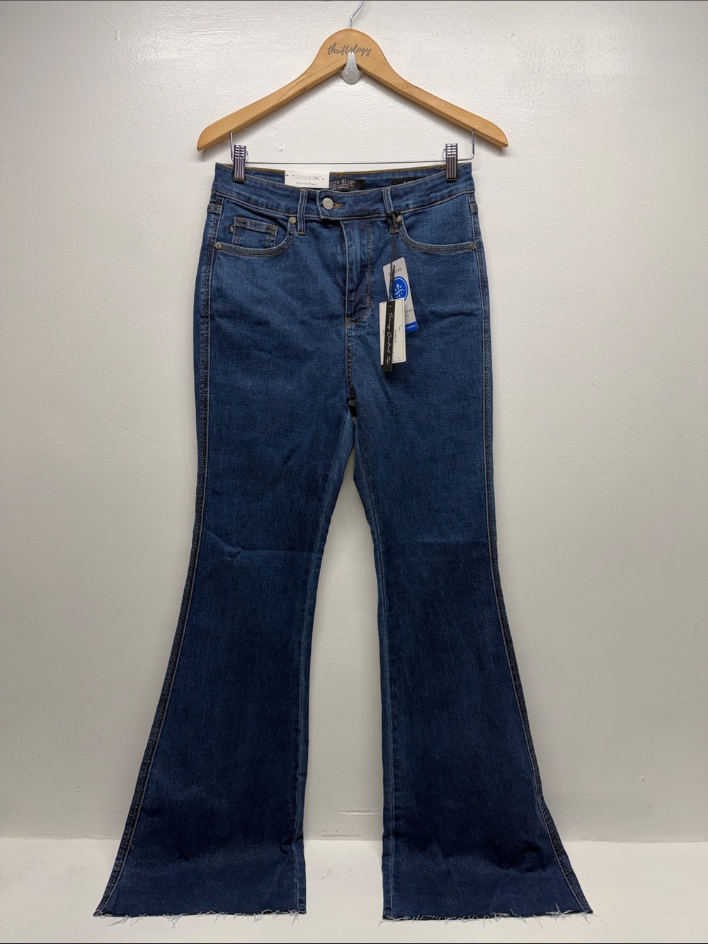 Judy Blue Jeans Mid Rise Tummy Control Vintage Wash Flare Denim Blue NWT Size 30